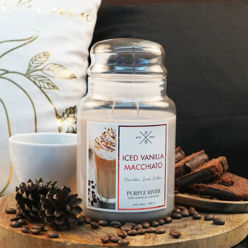 Vela de soja perfumada Iced Vanilla Macchiato Purple River 623 g