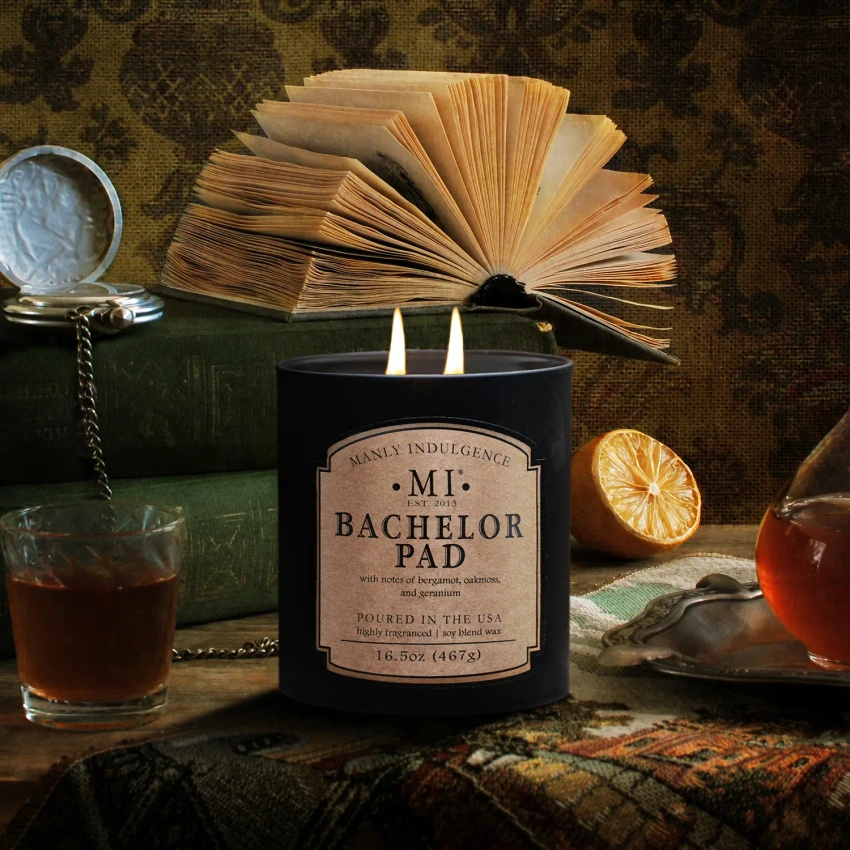 Soja geurkaars voor heren Colonial Candle - Bachelor Pad