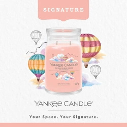 Yankee Candle Signature large scented candle in glass jar 567 g - Watercolour Skies