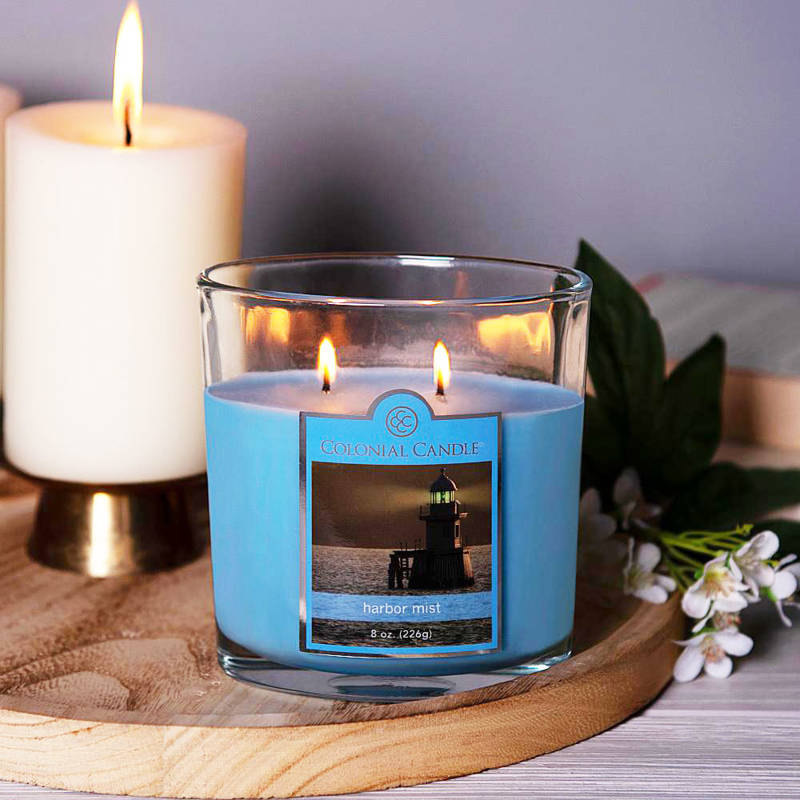 Colonial Candle medium scented oval jar candle 8 oz 226 g - Harbor Mist
