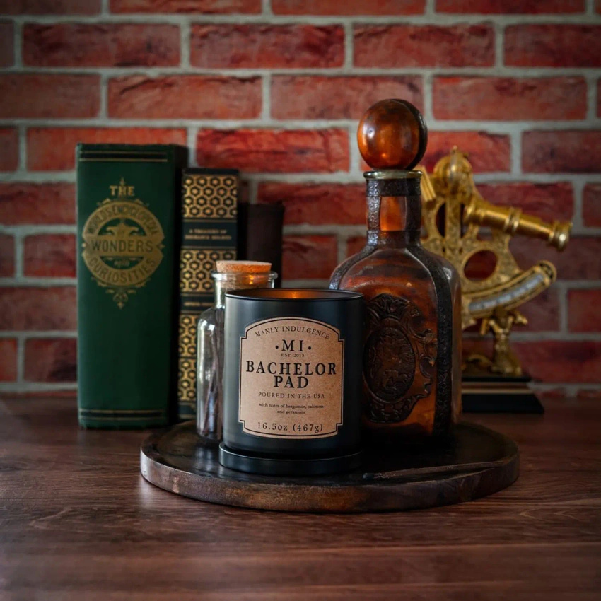 Colonial Candle soy scented candle in glass 16.5 oz 467 g - Bachelor Pad