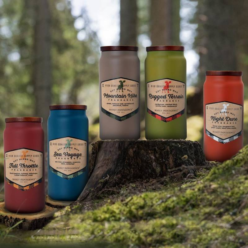 Sojová vonná svíčka pro muže Night Dune Colonial Candle