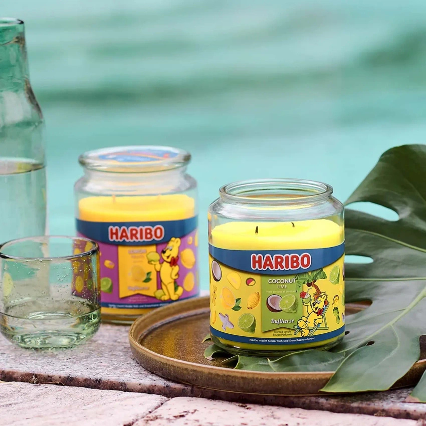 Haribo grote geurkaars in glas - Kokosnoot Limoen Coconut Lime