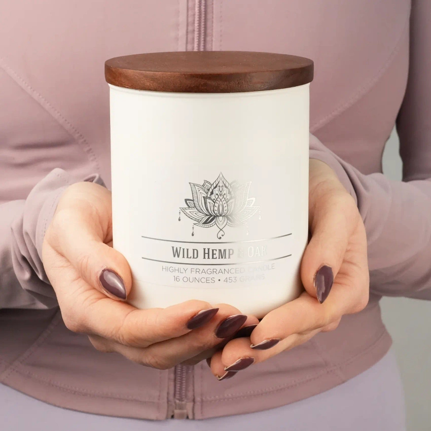 Colonial Candle Wellness grand pot bougie parfumée mélange de soja 16 oz 453 g - Wild Hemp & Oak