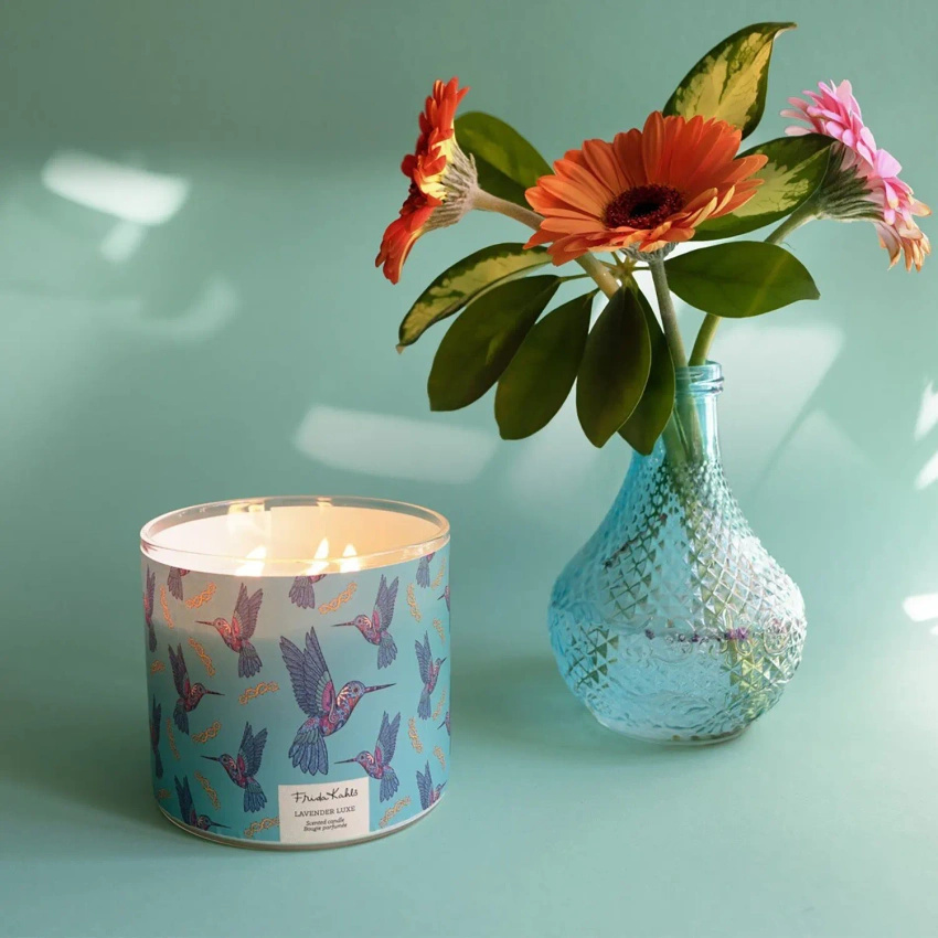 Frida Kahlo geurkaars in glas lavendel vanille Lavender Luxe 400 g